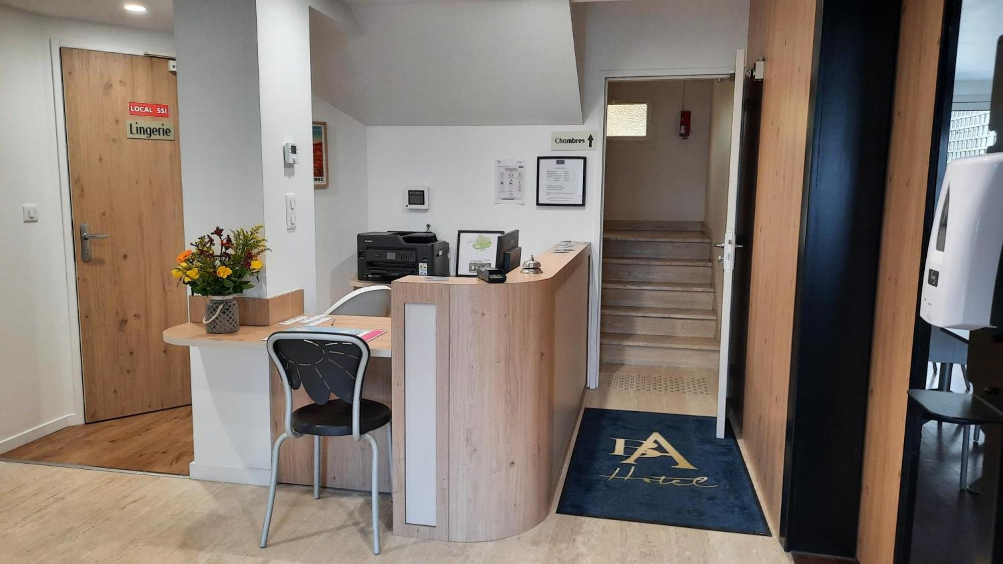 Hotel Au Bon Accueil 2*